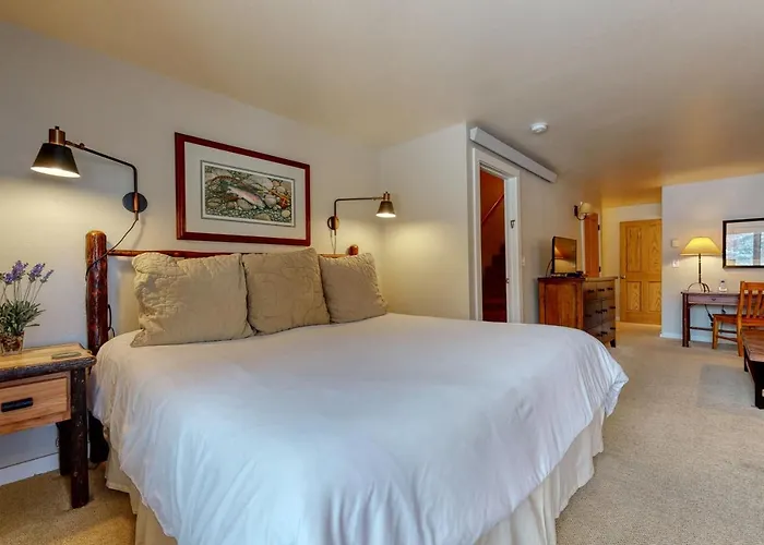 2502 Pitchfork Appartement *